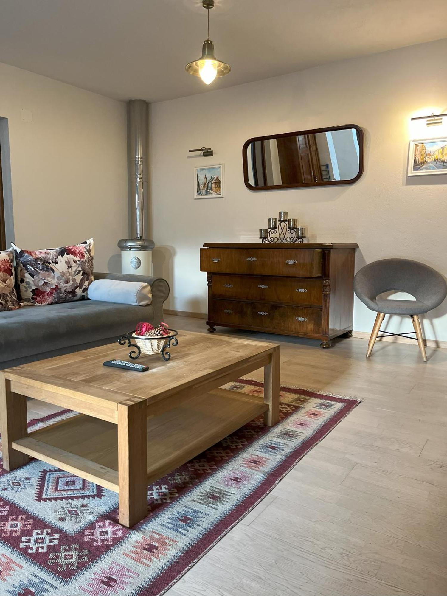 Cozy Apartment Braşov Exteriör bild