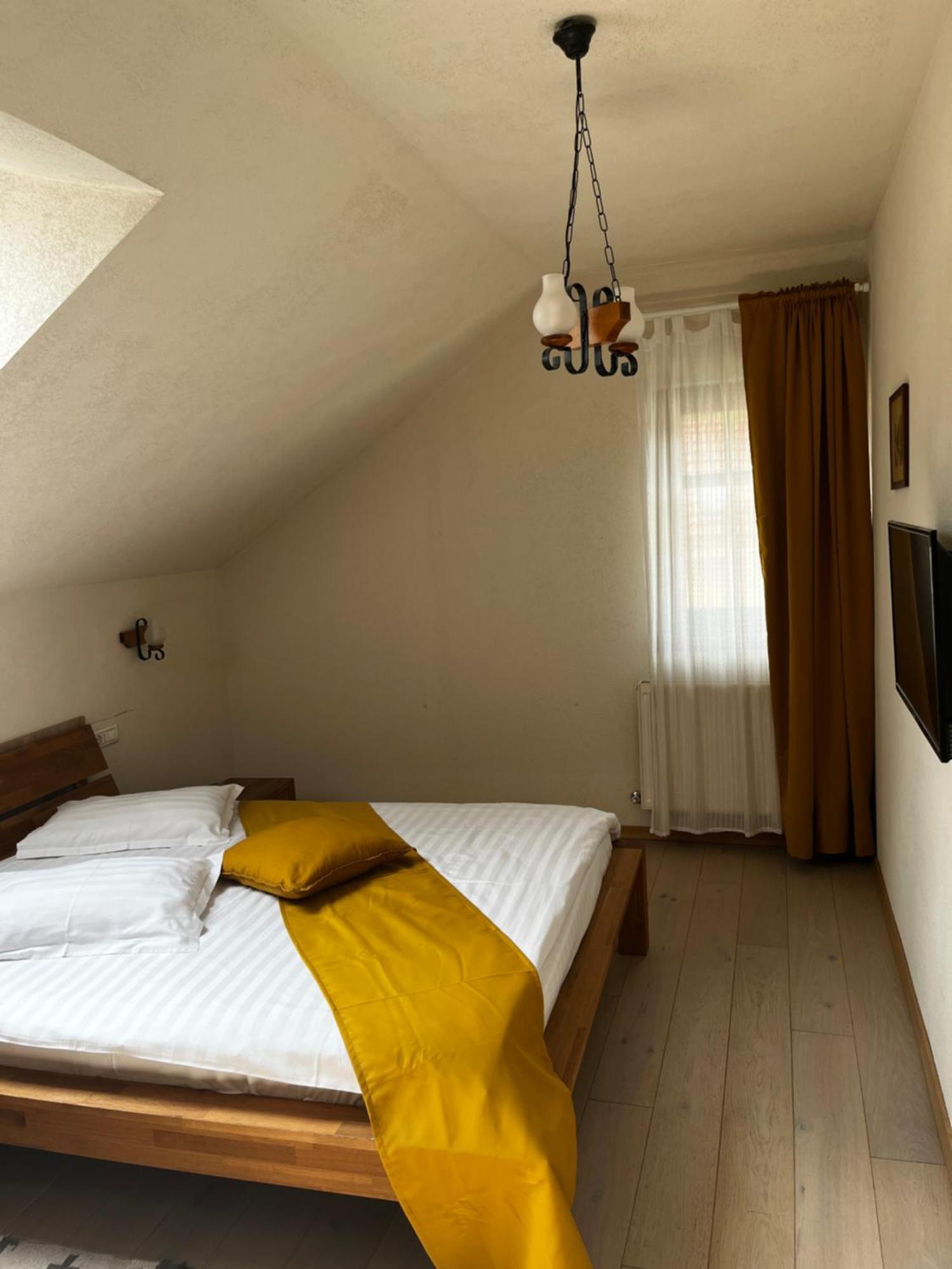 Cozy Apartment Braşov Exteriör bild