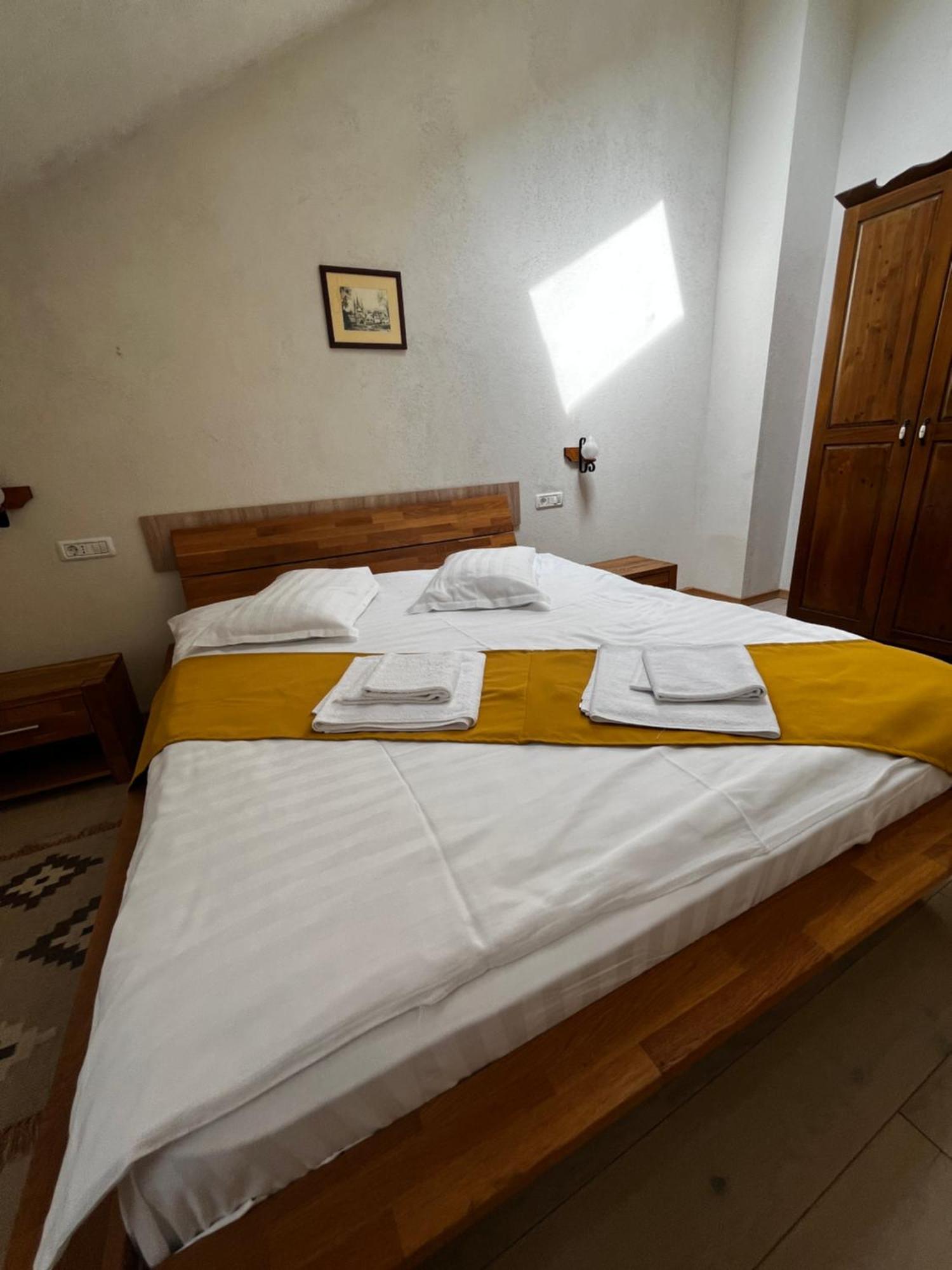 Cozy Apartment Braşov Exteriör bild