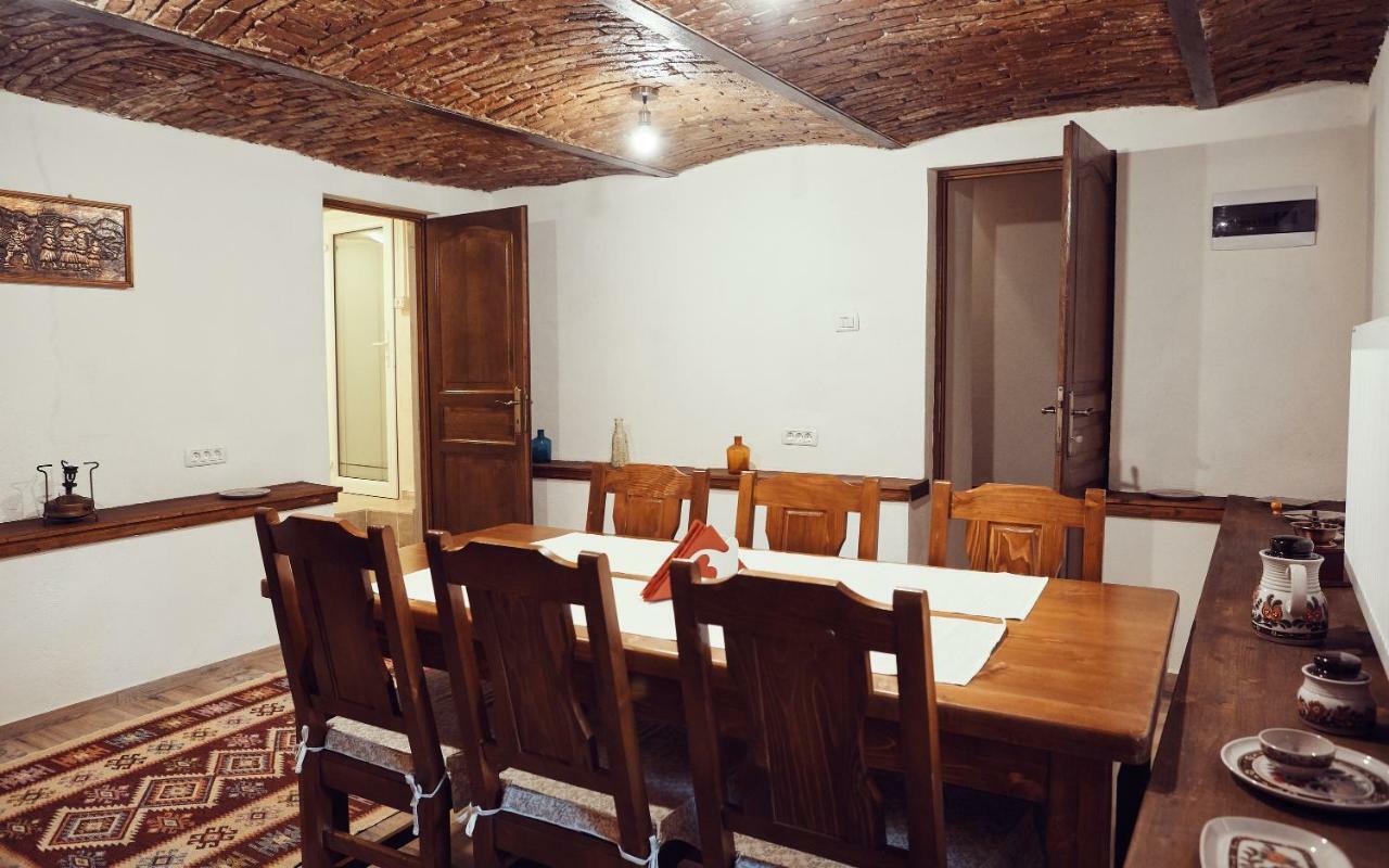 Cozy Apartment Braşov Exteriör bild