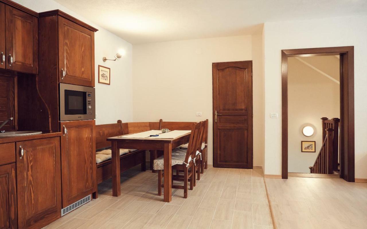 Cozy Apartment Braşov Exteriör bild