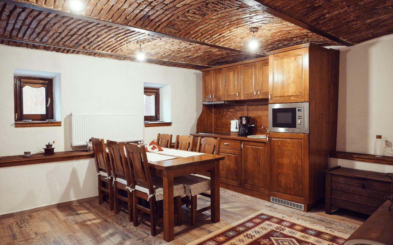 Cozy Apartment Braşov Exteriör bild